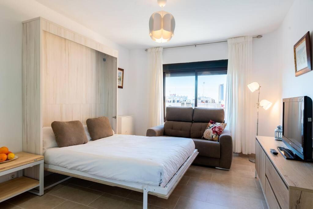 Estudio En Resitur By Thegoodtourist Sevilla Bagian luar foto